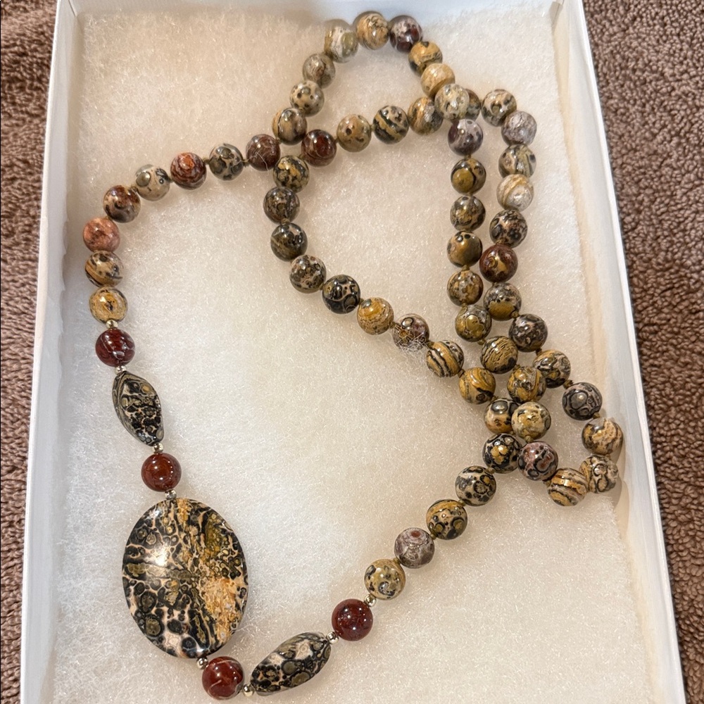 Elegant Beaded Necklace with Earthy Tones